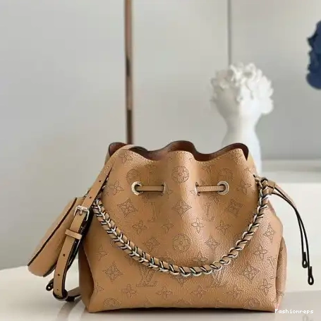Fashionrepsfam ru LV Bag 2112YA0028 0805